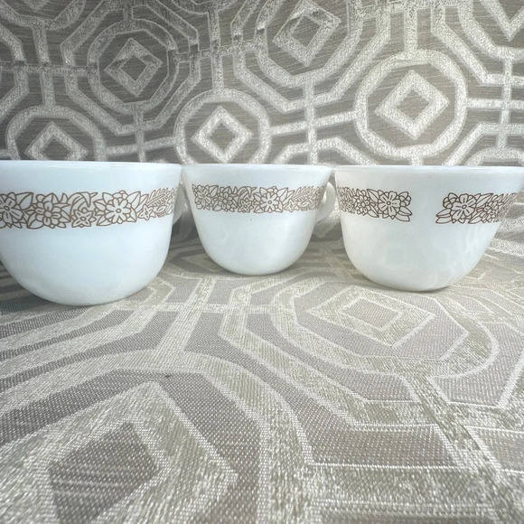 Vintage Pyrex Coffee Cups Opaque White Glass Woodland Pattern Set of 3 - Picture 8 of 8